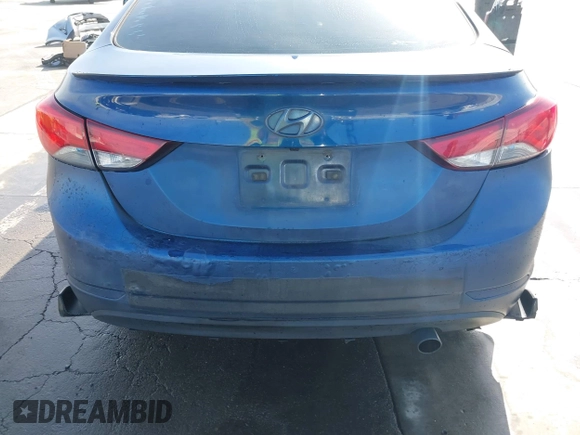 2015 Hyundai Elantra SE z VIN 5NPDH4AE0FH646713, wystawiony jako IAAI lot #41913551 z przebiegiem 107 598 mil mil oraz . Historia ofert i sprzedaży dostępna na DreamBid. Obrazek 16.