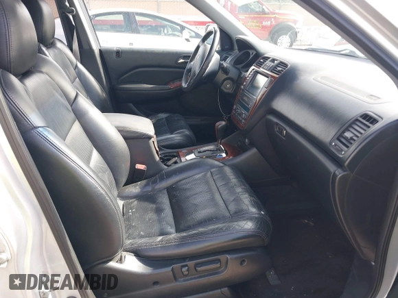 2005 Acura MDX Touring with VIN 2HNYD18935H500957, listed as a IAAI auction lot 41784083 with 250,245 mi miles. Bid and sale history available at carsss.com. Image 5.