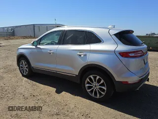 2017 Lincoln MKC Select with VIN 5LMTJ2DH7HUL41110, listed as a Copart auction lot 61003125 with 87,150 mi miles and Clean title. Bid and sale history available at DreamBid. Image 2.