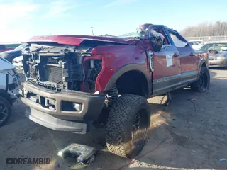 2017 Ford Super Duty F-250 SRW Lariat with VIN 1FT7W2BT8HED66108, listed as a IAAI auction lot 41454782 with 1 mi miles. Bid and sale history available at carsss.com. Image 2.