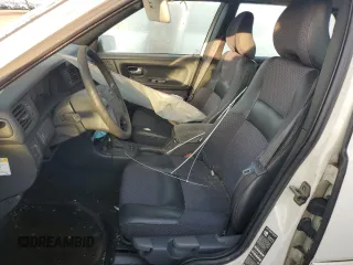 1999 Volvo S70 z VIN YV1LS55A7X2611349, wystawiony jako Copart lot #76352294 z przebiegiem Nie podano mil oraz Szkody całkowita. Historia ofert i sprzedaży dostępna na DreamBid. Obrazek 7.