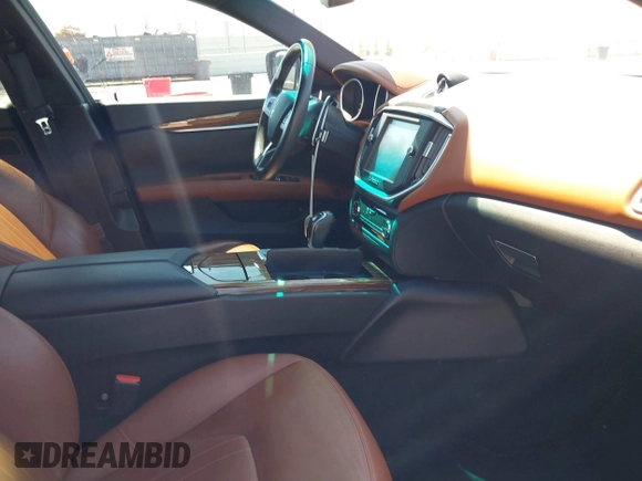 2016 Maserati Ghibli S Q4 z VIN ZAM57RTA3G1190645, wystawiony jako IAAI lot #42028150 z przebiegiem 43 461 mil mil oraz . Historia ofert i sprzedaży dostępna na DreamBid. Obrazek 5.