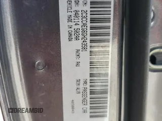 2016 Chrysler 300 C z VIN 2C3CCAEG6GH243581, wystawiony jako Copart lot #58425265 z przebiegiem 6 572 mil mil oraz Szkoda całkowita • Salvage title. Historia ofert i sprzedaży dostępna na DreamBid. Obrazek 13.