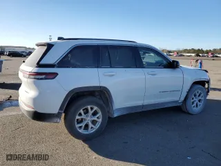 2023 Jeep Grand Cherokee Limited with VIN 1C4RJHBG6PC501206, listed as a Copart auction lot 45091525 with 59,503 mi miles and Salvage Title. Bid and sale history available at carsss.com. Image 3.
