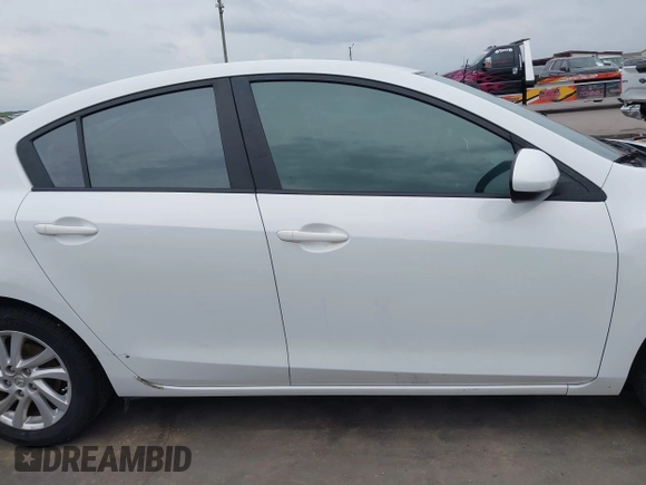 2012 Mazda Mazda3 i Touring with VIN JM1BL1V74C1694444, listed as a IAAI auction lot 41879335 with 123,020 mi miles. Bid and sale history available at carsss.com. Image 19.