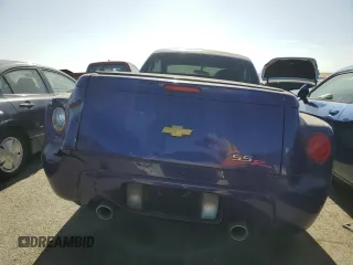 2004 Chevrolet SSR LS z VIN 1GCES14P14B107470, wystawiony jako Copart lot #57395344 z przebiegiem Nie podano mil oraz Szkody całkowita. Historia ofert i sprzedaży dostępna na DreamBid. Obrazek 6.