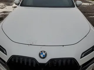 2024 BMW 7 Series 740i z VIN WBA23EH01RCR57859, wystawiony jako Copart lot #62336024 z przebiegiem Nie podano mil oraz Czysty tytuł • Clean title. Historia ofert i sprzedaży dostępna na DreamBid. Obrazek 12.
