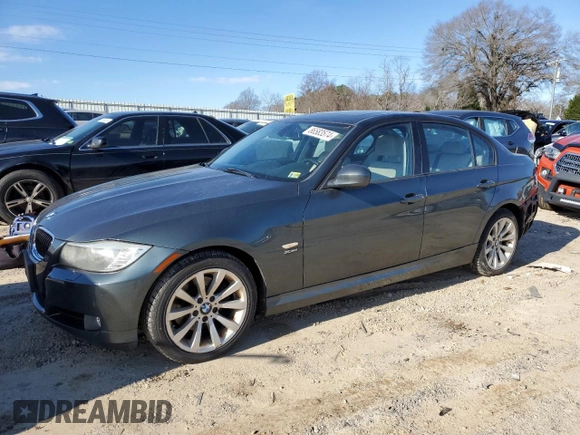 2011 BMW 3 Series 328i xDrive with VIN WBAPK7G59BNN49279, listed as a Copart auction lot 86583574 with 195,811 mi miles and Salvage Title. Bid and sale history available at carsss.com. Image 1.
