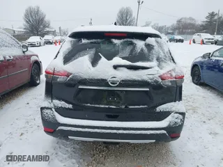 2018 Nissan Rogue S with VIN KNMAT2MV0JP576886, listed as a IAAI auction lot 41278473 with 58,570 mi miles. Bid and sale history available at carsss.com. Image 16.