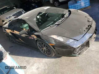 2005 Lamborghini Gallardo z VIN ZHWGU11S65LA02165, wystawiony jako Copart lot #48230615 z przebiegiem 42 121 mil mil oraz Szkoda całkowita • Salvage title. Historia ofert i sprzedaży dostępna na DreamBid. Obrazek 4.