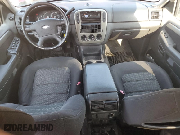 2003 Ford Explorer XLT с VIN 1FMZU73KX3UA54514, выставлен на аукционе Copart как лот 62077155 с пробегом 348 362 миль миль и Списание • Salvage title. История ставок и продаж доступна на DreamBid. Изображение 8.