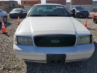 2009 Ford Police Interceptor with VIN 2FAHP71V59X146643, listed as a Copart auction lot 49702145 with 0 mi miles and Salvage Title. Bid and sale history available at carsss.com. Image 5.