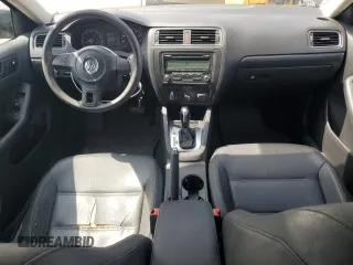 2011 Volkswagen Jetta SE with VIN 3VWDZ7AJ5BM308821, listed as a Copart auction lot 62011735 with 177,312 mi miles and Salvage title. Bid and sale history available at DreamBid. Image 8.