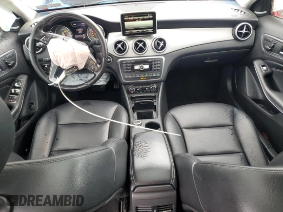 2015 Mercedes-Benz GLA 250 z VIN WDCTG4GB5FJ052700, wystawiony jako Copart lot #57496815 z przebiegiem 163 458 mil mil oraz Szkoda całkowita • Salvage title. Historia ofert i sprzedaży dostępna na DreamBid. Obrazek 8.