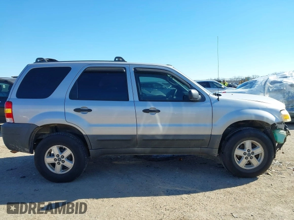 2006 Ford Escape XLS with VIN 1FMYU02Z76KA78111, listed as a IAAI auction lot 41375345 with 146,591 mi miles and . Bid and sale history available at DreamBid. Image 14.