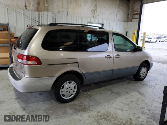 2003 Toyota Sienna LE with VIN 4T3ZF13C03U520118, listed as a Copart auction lot 81980534 with 234,880 mi miles and Salvage Title. Bid and sale history available at carsss.com. Image 3.