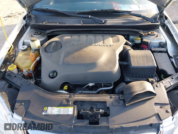 2012 Chrysler 200 Limited with VIN 1C3CCBCG2CN305455, listed as a IAAI auction lot 41907553 with 121,159 mi miles. Bid and sale history available at carsss.com. Image 10.