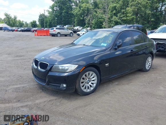 2009 BMW 3 Series 328i xDrive with VIN WBAPK73519A457574, listed as a IAAI auction lot 42575375 with Not provided miles and . Bid and sale history available at DreamBid. Image 2.