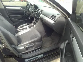 2013 Volkswagen Passat SE with VIN 1VWBH7A33DC126843, listed as a IAAI auction lot 41530732 with 170,910 mi miles and . Bid and sale history available at DreamBid. Image 5.