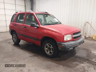 2001 Chevrolet Tracker z VIN 2CNBJ13C116953953, wystawiony jako IAAI lot #42107350 z przebiegiem 185 898 mil mil oraz . Historia ofert i sprzedaży dostępna na DreamBid. Obrazek 1.
