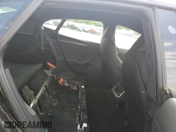2021 Tesla Model S Long Range z VIN 5YJSA1E52MF428241, wystawiony jako Copart lot #57302035 z przebiegiem 67 775 mil mil oraz Szkoda całkowita • Salvage title. Historia ofert i sprzedaży dostępna na DreamBid. Obrazek 10.