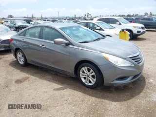 2013 Hyundai Sonata GLS with VIN 5NPEB4AC6DH743528, listed as a IAAI auction lot 42203843 with 151,427 mi miles and . Bid and sale history available at carsss.com. Image 1.