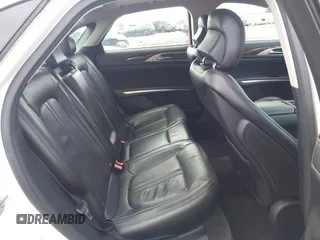 2015 Lincoln MKZ with VIN 3LN6L2G93FR610979, listed as a IAAI auction lot 41847966 with 184,166 mi miles. Bid and sale history available at carsss.com. Image 8.