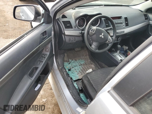 2012 Mitsubishi Lancer ES z VIN JA32U2FU3CU023450, wystawiony jako Copart lot #47019525 z przebiegiem Nie podano mil oraz Szkoda całkowita • Salvage title. Historia ofert i sprzedaży dostępna na DreamBid. Obrazek 8.