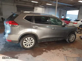 2017 Nissan Rogue SL with VIN 5N1AT2MT5HC825730, listed as a IAAI auction lot 41390651 with 131,723 mi miles. Bid and sale history available at carsss.com. Image 14.