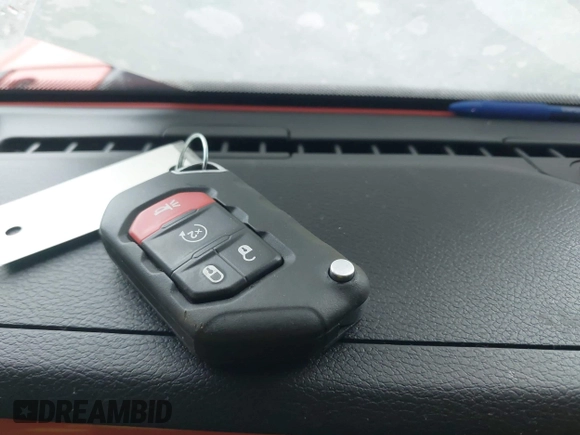 2020 Jeep Gladiator Sport S with VIN 1C6JJTAG4LL177711, listed as a IAAI auction lot 42222877 with 45,462 mi miles and . Bid and sale history available at DreamBid. Image 11.