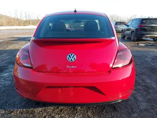 2019 Volkswagen Beetle S with VIN 3VWFD7AT1KM712384, listed as a IAAI auction lot 41505127 with 49,527 mi miles. Bid and sale history available at carsss.com. Image 16.