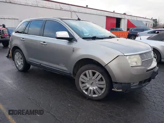 2008 Lincoln MKX with VIN 2LMDU88C98BJ15211, listed as a IAAI auction lot 41302519 with 159,751 mi miles and . Bid and sale history available at DreamBid. Image 1.