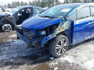 2017 Honda Fit EX with VIN 3HGGK5H79HM712010, listed as a IAAI auction lot 41597987 with 83,355 mi miles. Bid and sale history available at carsss.com. Image 6.