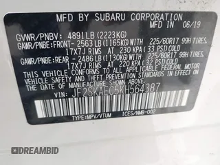 2019 Subaru Forester Premium with VIN JF2SKAEC5KH564387, listed as a IAAI auction lot 39915371 with 57,331 mi miles. Bid and sale history available at carsss.com. Image 9.