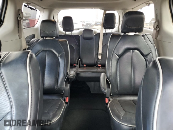 2022 Chrysler Pacifica Limited with VIN 2C4RC1GG7NR175799, listed as a Copart auction lot 63038045 with 32,317 mi miles and Clean title. Bid and sale history available at DreamBid. Image 10.