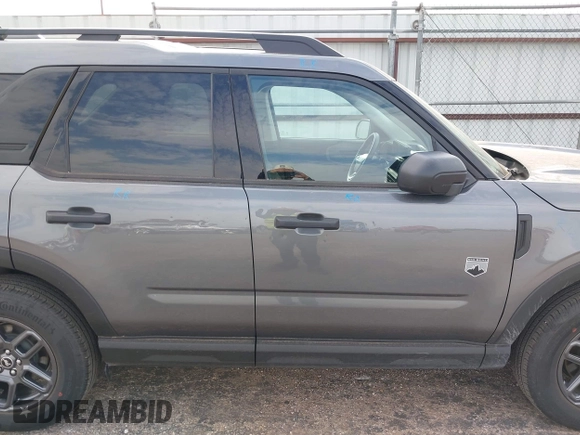 2025 Ford Bronco Sport Big Bend with VIN 3FMCR9BN0SRE29539, listed as a IAAI auction lot 42521680 with 8,402 mi miles and . Bid and sale history available at DreamBid. Image 13.
