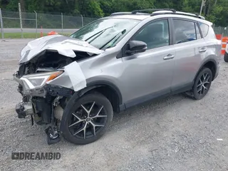 2017 Toyota RAV4 SE z VIN 2T3JFREV7HW568488, wystawiony jako IAAI lot #42492906 z przebiegiem 182 463 mil mil oraz . Historia ofert i sprzedaży dostępna na DreamBid. Obrazek 16.