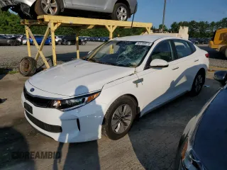 2017 Kia Optima Hybrid with VIN KNAGT4LEXH5009577, listed as a Copart auction lot 63795874 with 185,976 mi miles and Salvage Title. Bid and sale history available at carsss.com. Image 1.