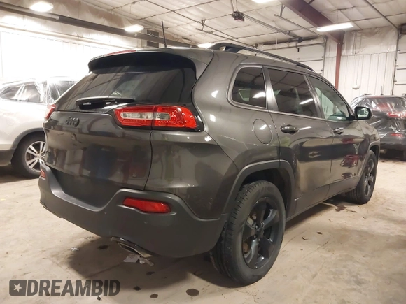 2018 Jeep Cherokee Limited with VIN 1C4PJMDX0JD617273, listed as a IAAI auction lot 41371684 with 91,821 mi miles. Bid and sale history available at carsss.com. Image 4.