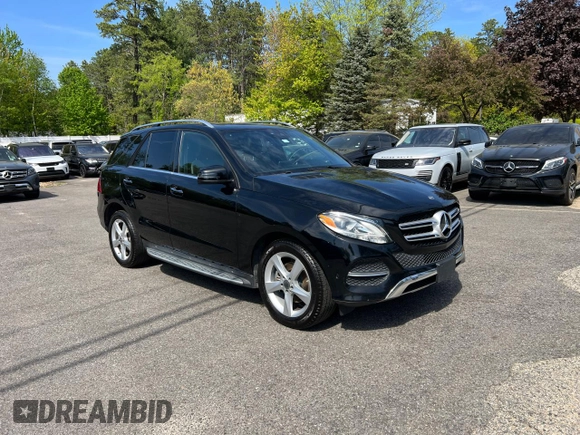 2018 Mercedes-Benz GLE 350 z VIN 4JGDA5JB4JB033015, wystawiony jako Copart lot #57177215 z przebiegiem 176 832 mil mil oraz Czysty tytuł • Clean title. Historia ofert i sprzedaży dostępna na DreamBid. Obrazek 2.