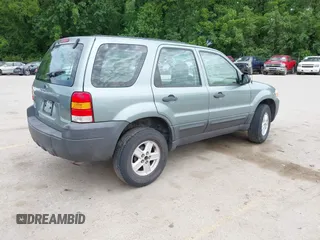 2007 Ford Escape XLS with VIN 1FMYU02Z07KB95871, listed as a IAAI auction lot 42329409 with 136,898 mi miles and . Bid and sale history available at DreamBid. Image 4.