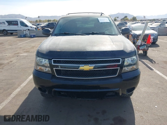 2013 Chevrolet Suburban LS with VIN 1GNSKHE71DR332335, listed as a IAAI auction lot 41408949 with 167,860 mi miles. Bid and sale history available at carsss.com. Image 6.