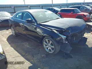2014 Cadillac ATS Standard RWD z VIN 1G6AA5RA7E0171526, wystawiony jako IAAI lot #41668443 z przebiegiem Nie podano mil oraz . Historia ofert i sprzedaży dostępna na DreamBid. Obrazek 1.