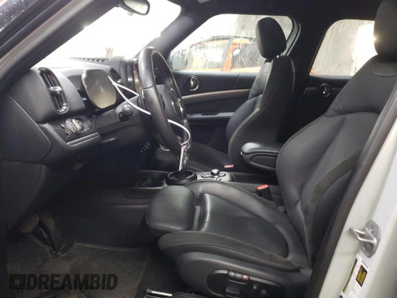 2023 MINI Countryman Cooper S with VIN WMZ83BR03P3P65446, listed as a Copart auction lot 81651134 with 30,728 mi miles and Salvage title. Bid and sale history available at DreamBid. Image 7.