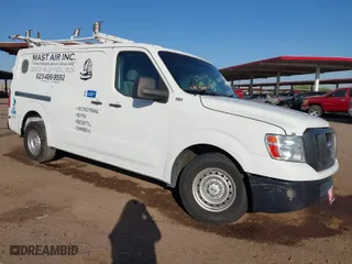 2016 Nissan NV SV with VIN 1N6BF0KM4GN812662, listed as a IAAI auction lot 42007066 with 143,856 mi miles. Bid and sale history available at carsss.com. Image 1.