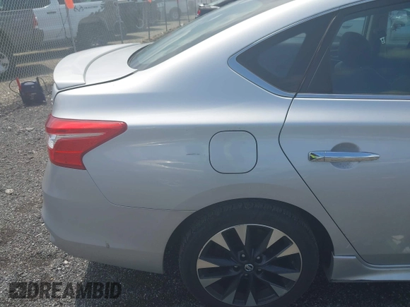 2017 Nissan Sentra S с VIN 3N1AB7AP1HY254937, выставлен на аукционе IAAI как лот 42548376 с пробегом 112 164 миль миль и . История ставок и продаж доступна на DreamBid. Изображение 12.