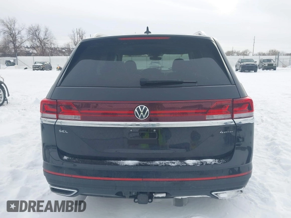 2024 Volkswagen Atlas SEL with VIN 1V2BR2CA3RC513283, listed as a IAAI auction lot 41565795 with 6,624 mi miles and . Bid and sale history available at DreamBid. Image 17.