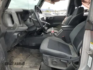 2022 Ford Bronco with VIN 1FMEE5DP1NLA98307, listed as a Copart auction lot 47690365 with 34,490 mi miles and Salvage Title. Bid and sale history available at DreamBid. Image 7.