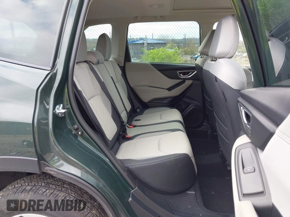 2023 Subaru Forester Premium z VIN JF2SKAEC4PH550195, wystawiony jako IAAI lot #42090869 z przebiegiem 7 271 mil mil oraz . Historia ofert i sprzedaży dostępna na DreamBid. Obrazek 8.