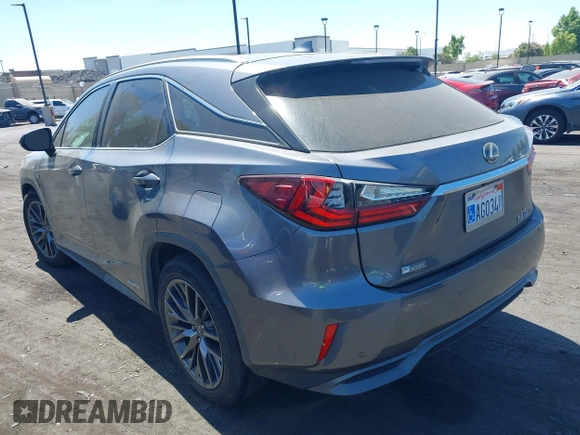 2017 Lexus RX 450h z VIN 2T2BGMCA3HC011748, wystawiony jako IAAI lot #42696136 z przebiegiem 163 232 mil mil oraz . Historia ofert i sprzedaży dostępna na DreamBid. Obrazek 3.
